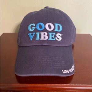 🍀NWT! Life Is Good “Good Vibes” Chill Cap